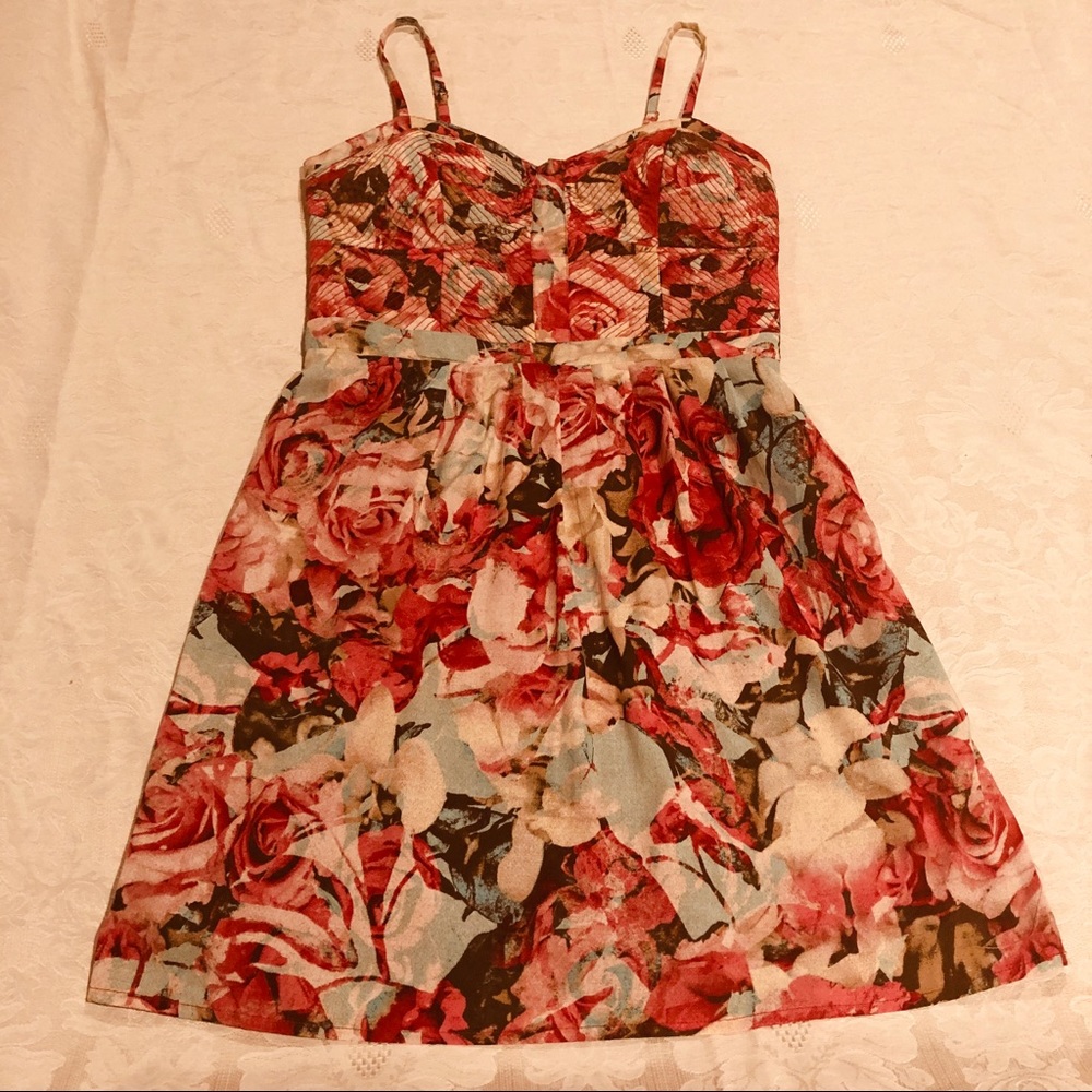 Jessica Simpson Red Floral Sundress Size Large